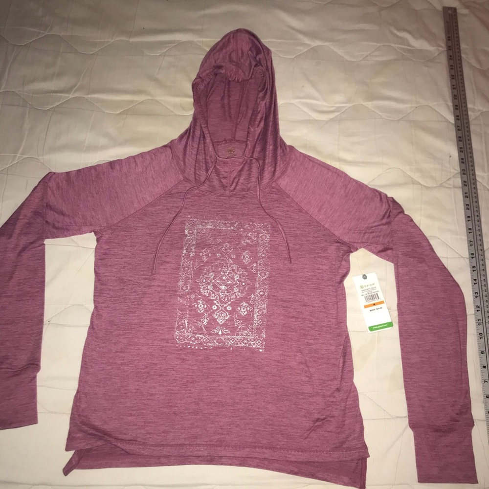 Gaian yoga hoodie Size M